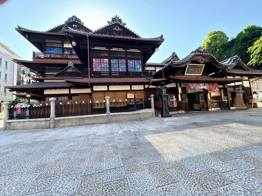 島後温泉正面入り口玄関